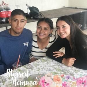 Meet your Posher, Becky